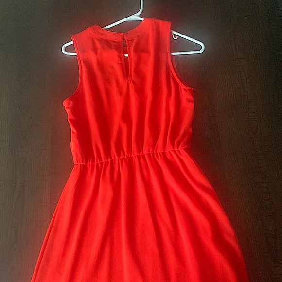 Red Dress - Cinched Waist and Beautiful Detailing - Picture 3 of 3